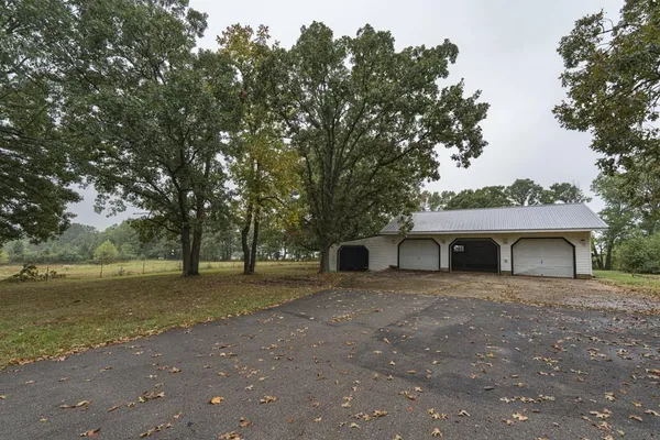 $330,000 | 3805 Highway 73, Buffalo, MO 65622