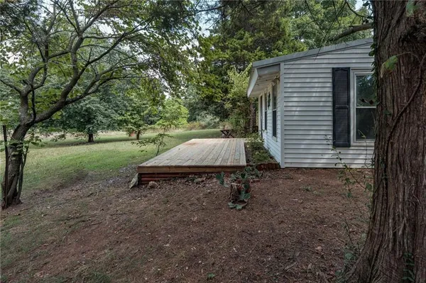 $330,000 | 3805 Highway 73, Buffalo, MO 65622