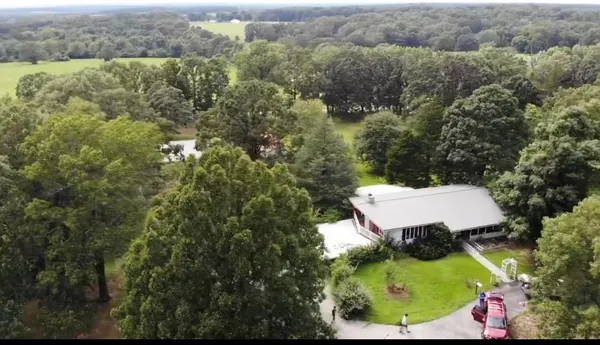 $330,000 | 3805 Highway 73, Buffalo, MO 65622
