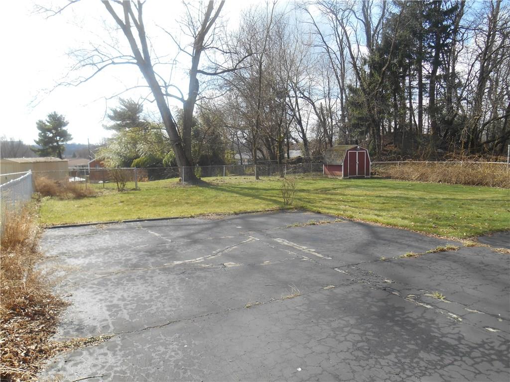 604 Blueberry Road Monroeville, PA 15146 - Photo 4 of 21 Gallery Image 4
