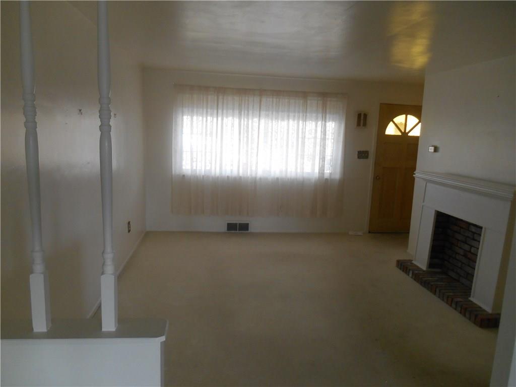 604 Blueberry Road Monroeville, PA 15146 - Photo 5 of 21 Gallery Image 5