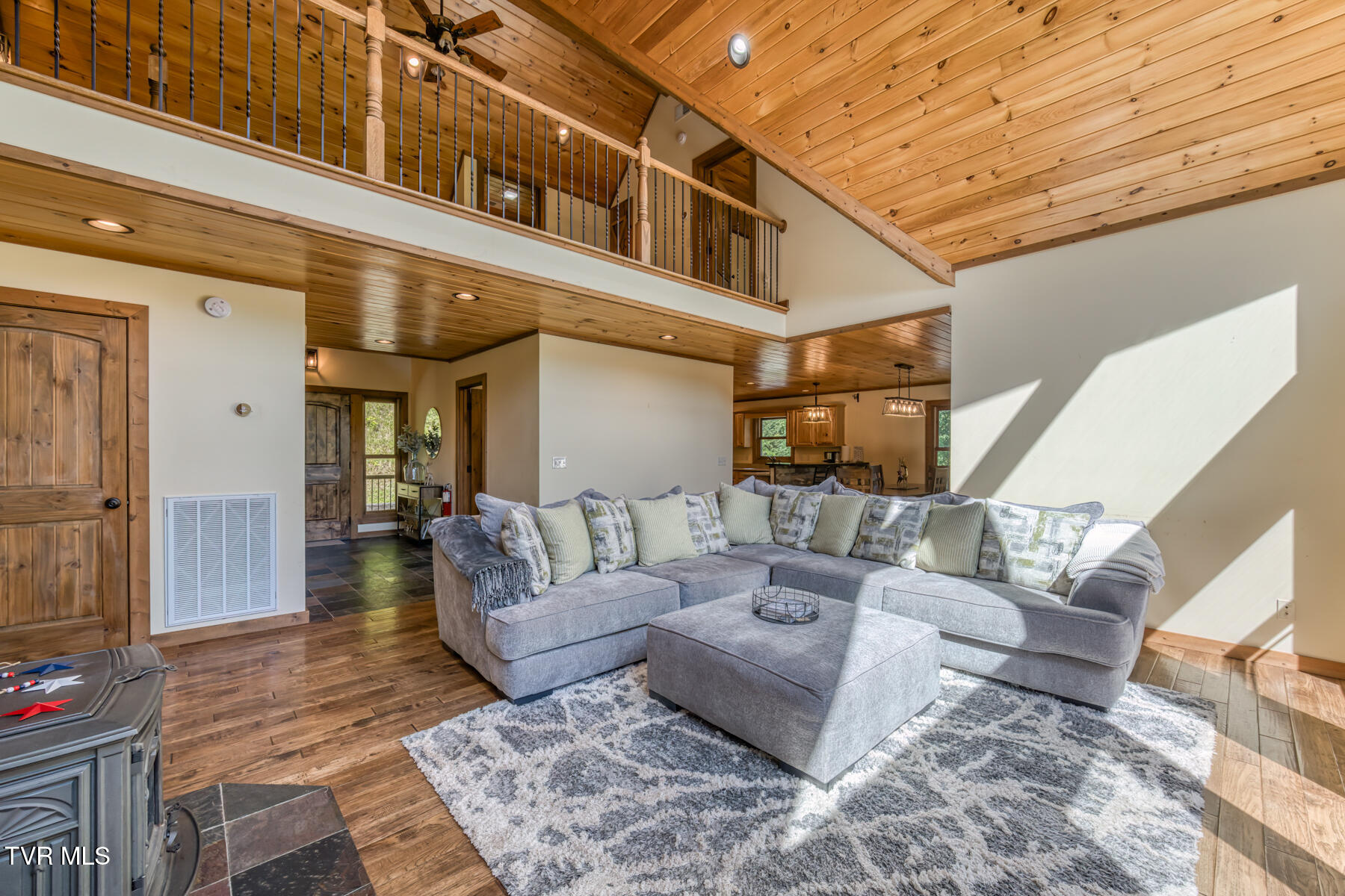 410 Eagle Ridge Road Roan Mountain, TN 37687 - Photo 6 of 89 410 Eagle Ridge Rd-20