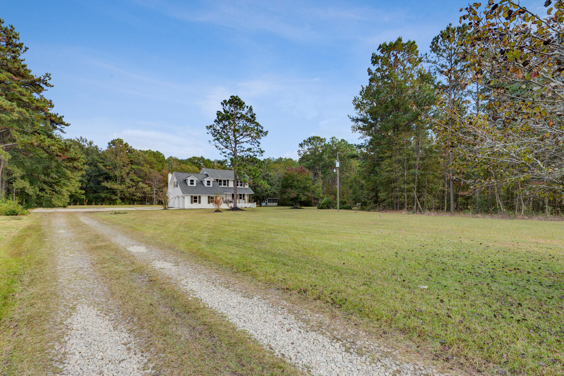 802 Thurgood Road Goose Creek, SC 29445 - Photo 6 of 56 802 Thurgood Rd, Goose Creek SC (5)