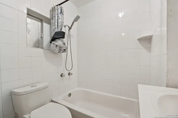 $125,000 | 1519 North Sabinas Street, San Antonio, TX 78207