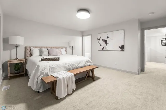 $797,000 | 2732 69th Avenue South, Fargo, ND 58104