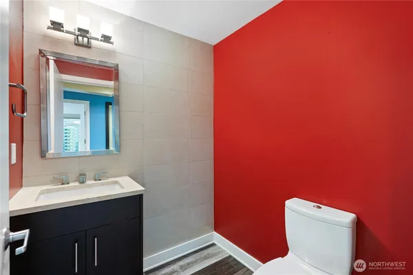 a view of hallway with a hallway