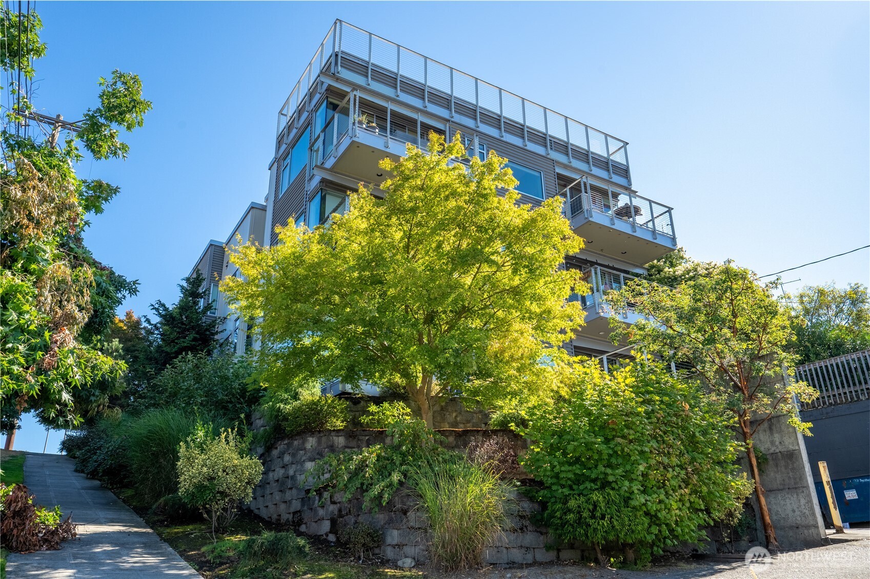 2731 Boylston Avenue East, Unit 300 Seattle, WA 98102 - Photo 3 of 36 a view of a building