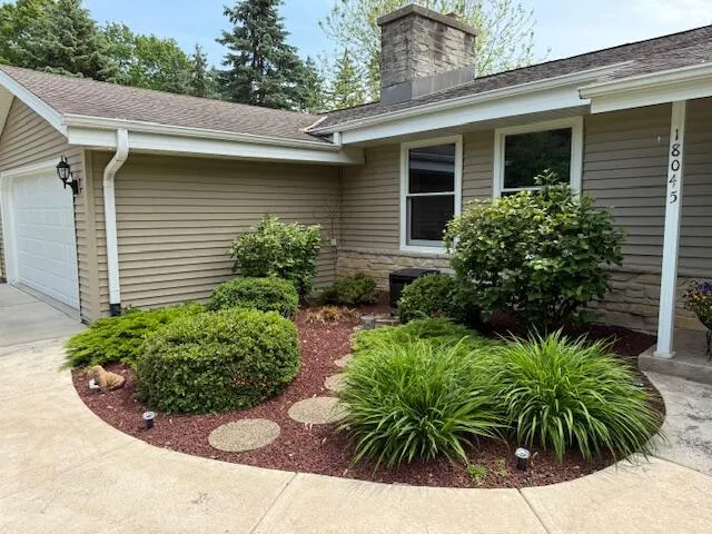 $639,900 | 18045 Continental Drive, Brookfield, WI 53045