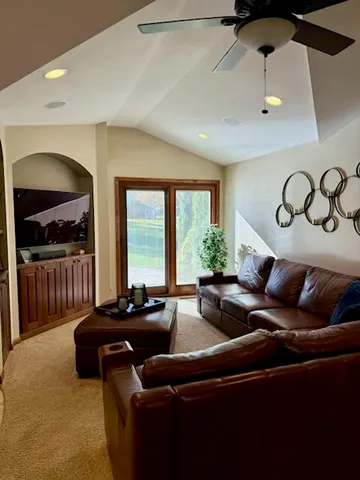 $639,900 | 18045 Continental Drive, Brookfield, WI 53045