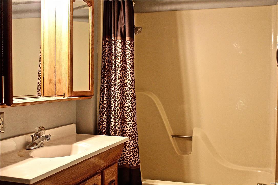 2800 Seminary Street Alton, IL 62002 - Photo 23 of 40 Gallery Image 23