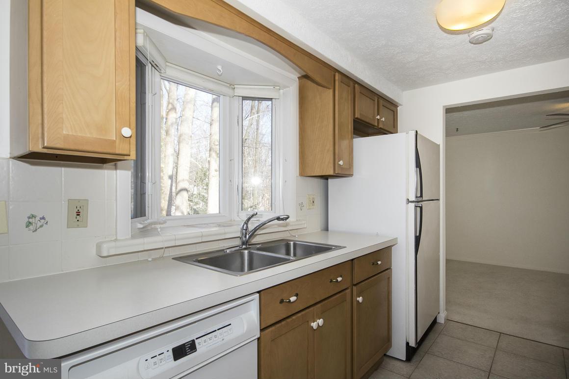 50 Boxthorn Road Abingdon, MD 21009 - Photo 7 of 30 Kitchen