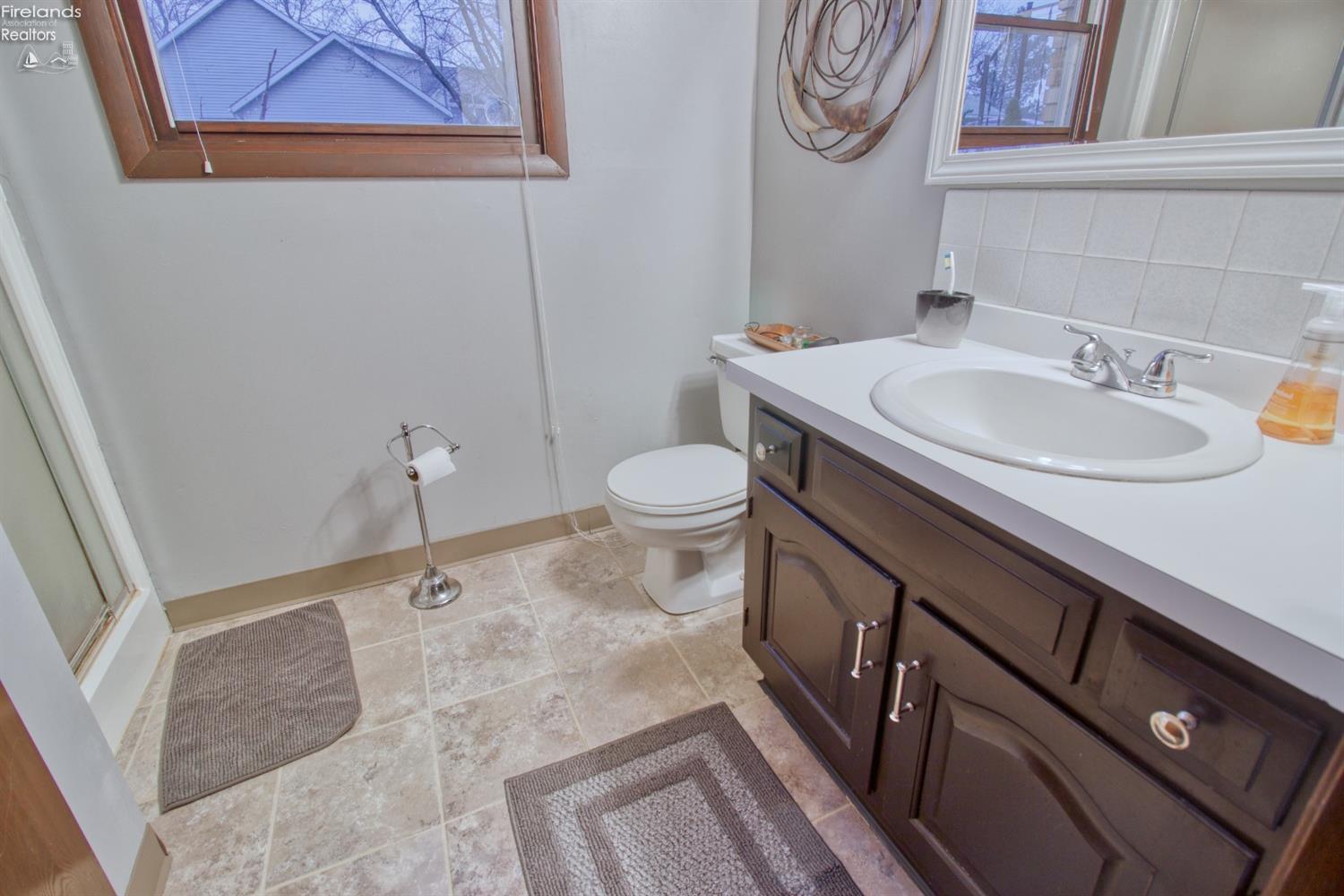 30 Center Road Vermilion, OH 44089 - Photo 18 of 25 Gallery Image 18