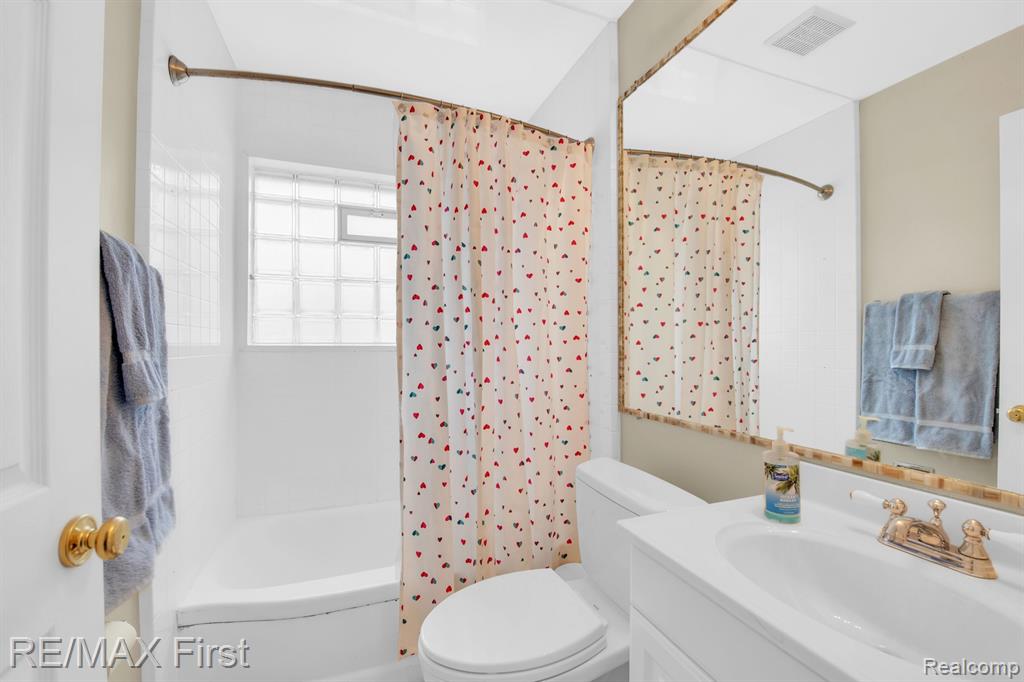 40965 West 10 Mile Road Novi, MI 48375 - Photo 16 of 22 Gallery Image 16