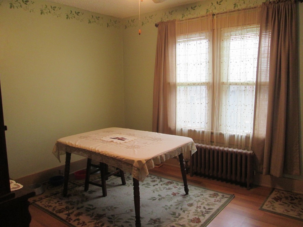 119 Ridgewood Avenue Holyoke, MA 01040 - Photo 11 of 28 Gallery Image 11