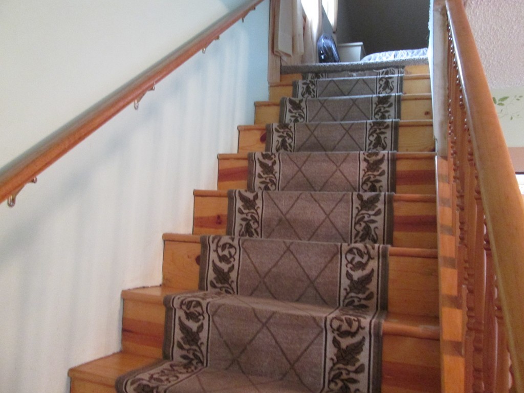 119 Ridgewood Avenue Holyoke, MA 01040 - Photo 13 of 28 Gallery Image 13