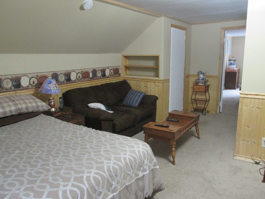 119 Ridgewood Avenue Holyoke, MA 01040 - Photo 14 of 28 Gallery Image 14