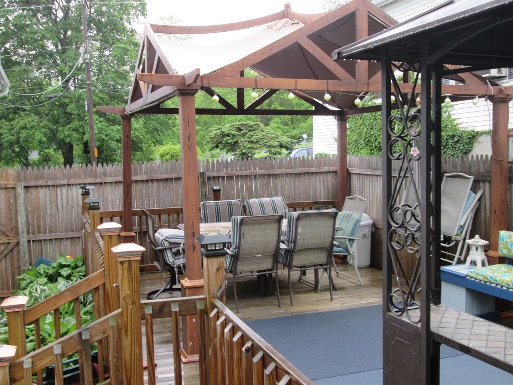 119 Ridgewood Avenue Holyoke, MA 01040 - Photo 24 of 28 Gallery Image 24