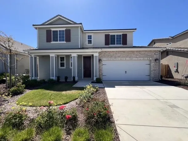 $2,695 | 1229 Traverse Drive South, Madera, CA 93636