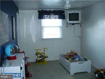 629 Stanbridge Road Morton, PA 19070 - Photo 11 of 12 Bedroom 3