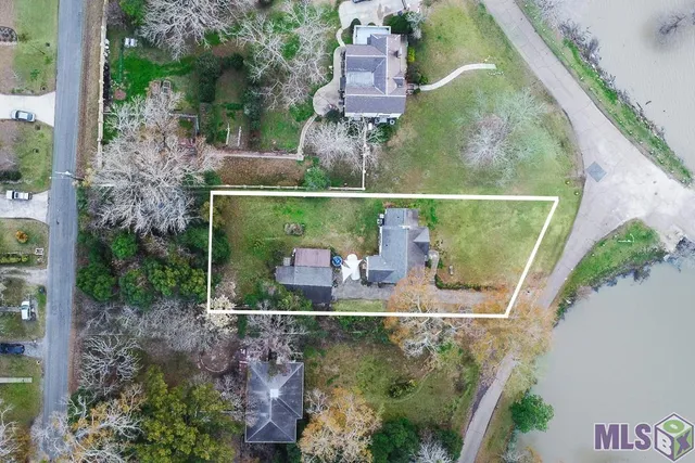 $3,480,000 | 2619 East Lakeshore Drive, Baton Rouge, LA 70808