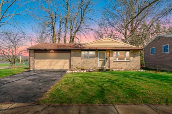 $251,500 | 4317 Farnham Avenue, Portage, MI 49002
