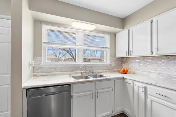 $251,500 | 4317 Farnham Avenue, Portage, MI 49002