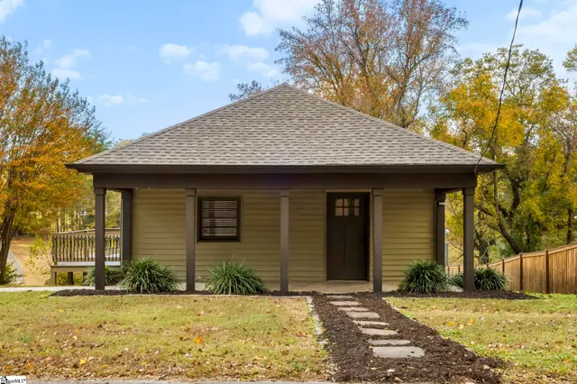 $239,000 | 203 Green Street, Greer, SC 29650