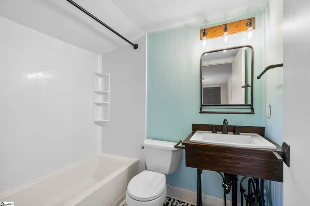 $239,000 | 203 Green Street, Greer, SC 29650