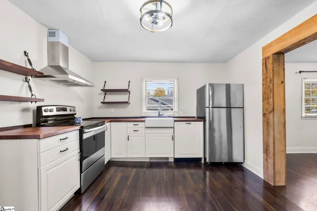 $239,000 | 203 Green Street, Greer, SC 29650