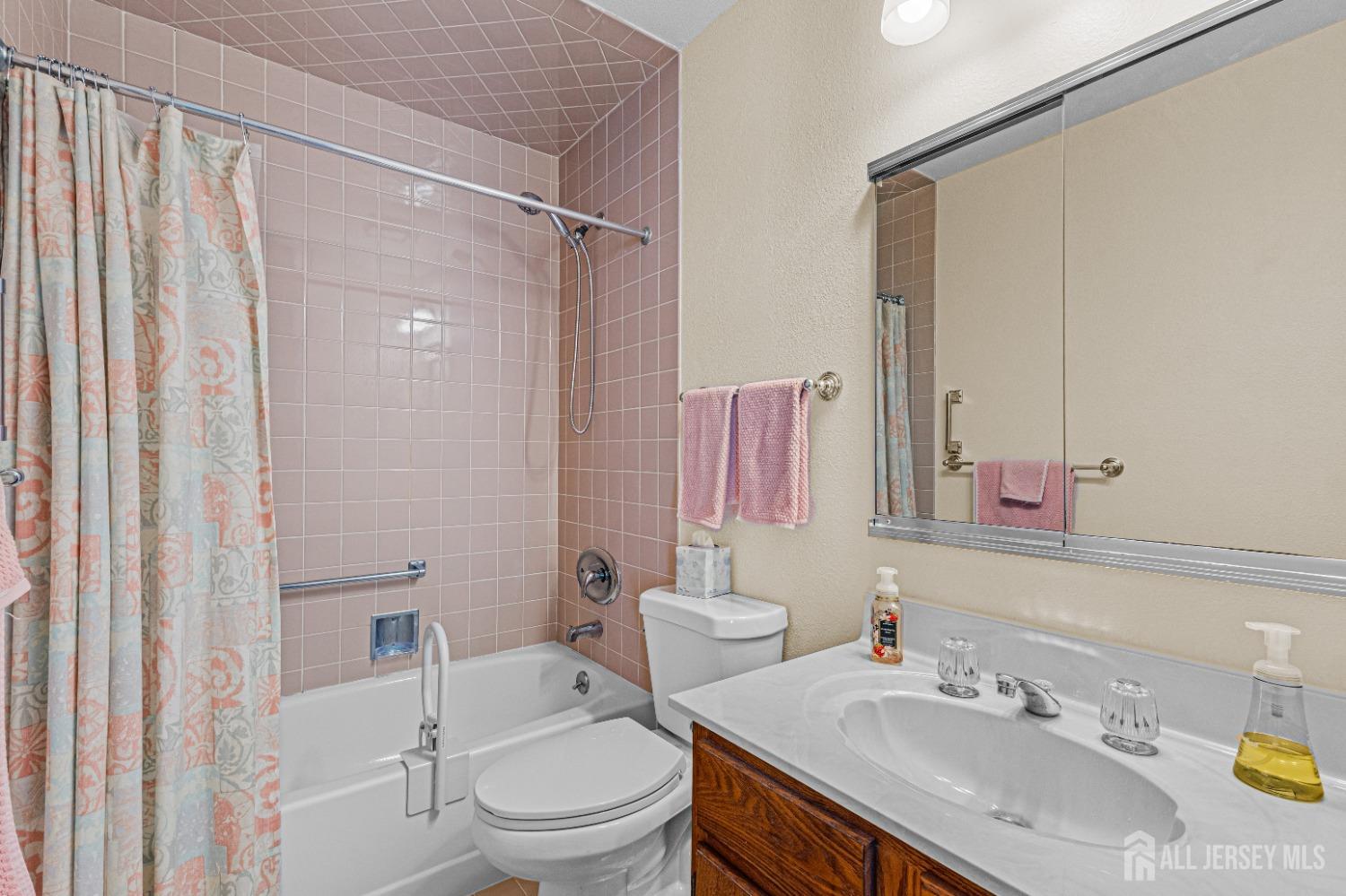 803A Pompton Road, Unit A Monroe Township, NJ 08831 - Photo 6 of 15