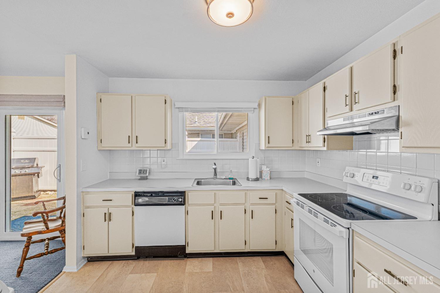 803A Pompton Road, Unit A Monroe Township, NJ 08831 - Photo 10 of 15