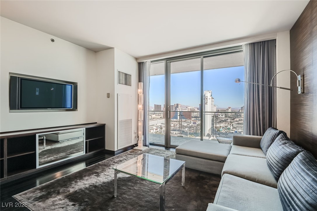 4381 West Flamingo Road, Unit 2608 Las Vegas, NV 89103 - Photo 3 of 11