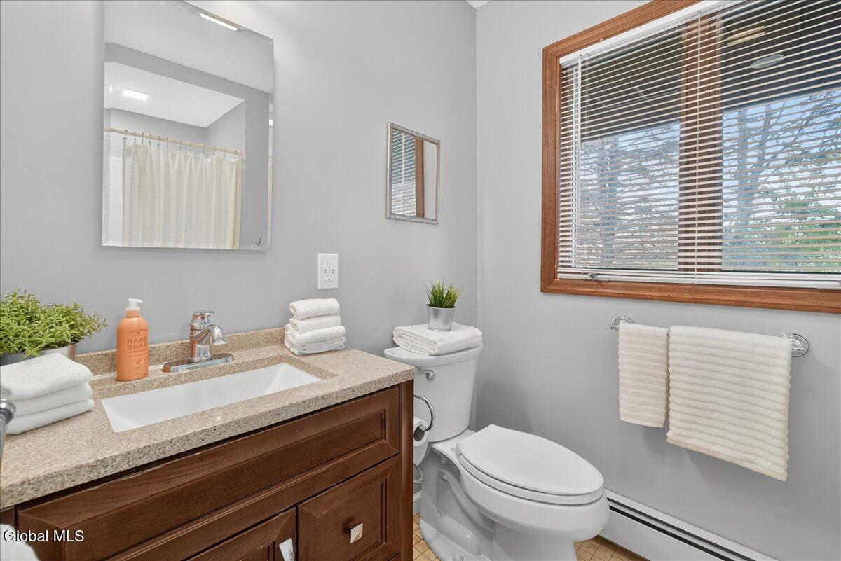 321 Middletown Road Halfmoon, NY 12188 - Photo 14 of 47 16-321 Middletown Rd-16