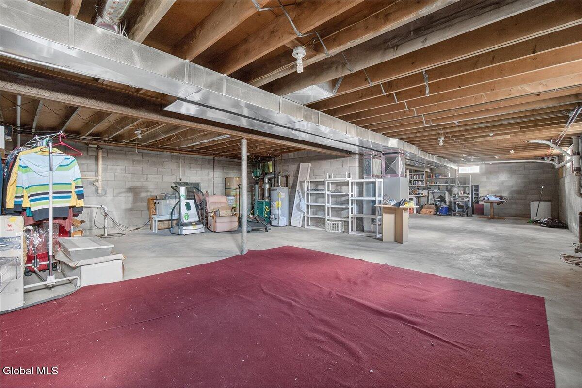 321 Middletown Road Halfmoon, NY 12188 - Photo 29 of 47 32-321 Middletown Rd-32