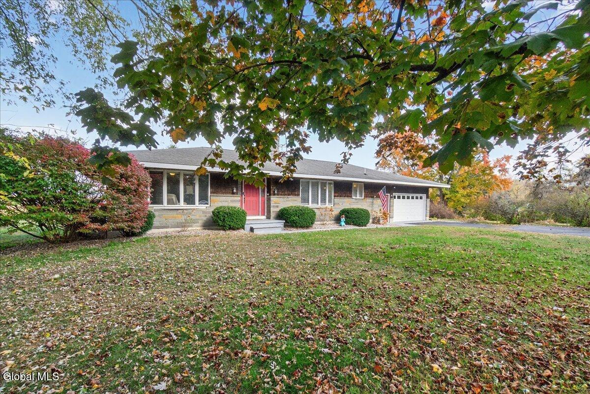 321 Middletown Road Halfmoon, NY 12188 - Photo 31 of 47 38-321 Middletown Rd-38