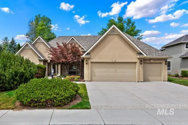 $864,000 | 576 East Riverchase Way, Eagle, ID 83616