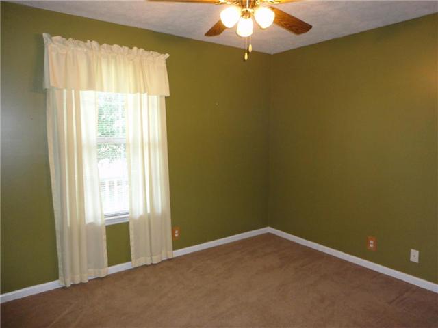 599 Parsons Road Christiana, TN 37037 - Photo 11 of 20 Guest bedroom #2