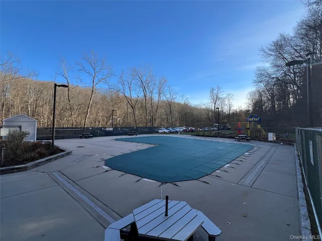 $139,900 | 70 Barker Street, Unit 705, Mount Kisco, NY 10549