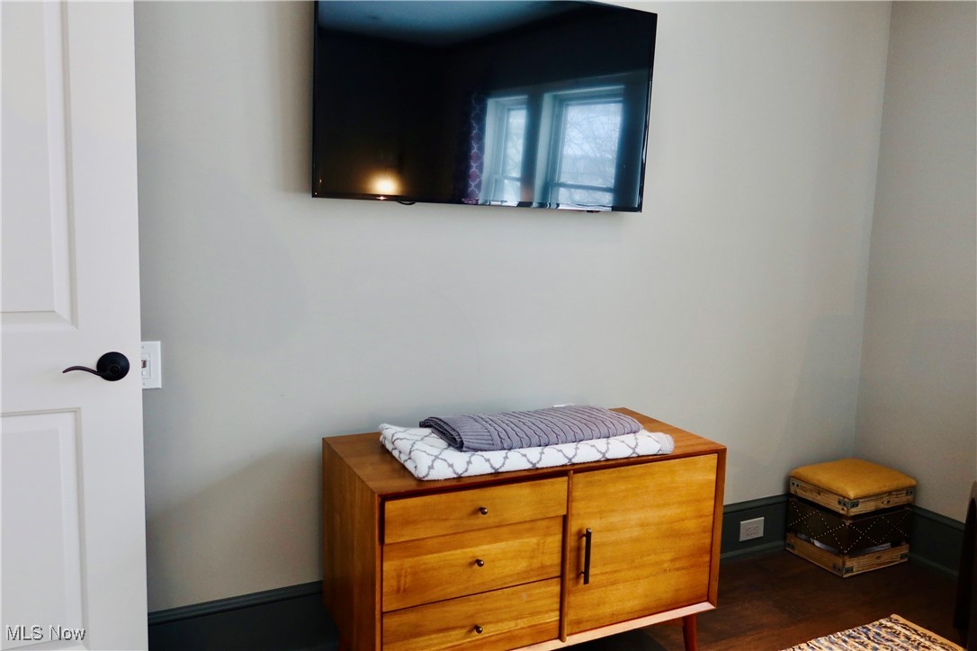 2231 West 10th Street, Unit 2 Cleveland, OH 44113 - Photo 20 of 25
