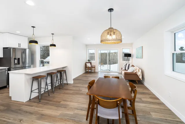 $458,500 | 2108 Cottage Hl Circle, Duluth, MN 55811