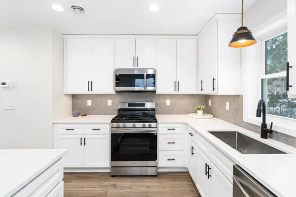 $458,500 | 2108 Cottage Hl Circle, Duluth, MN 55811