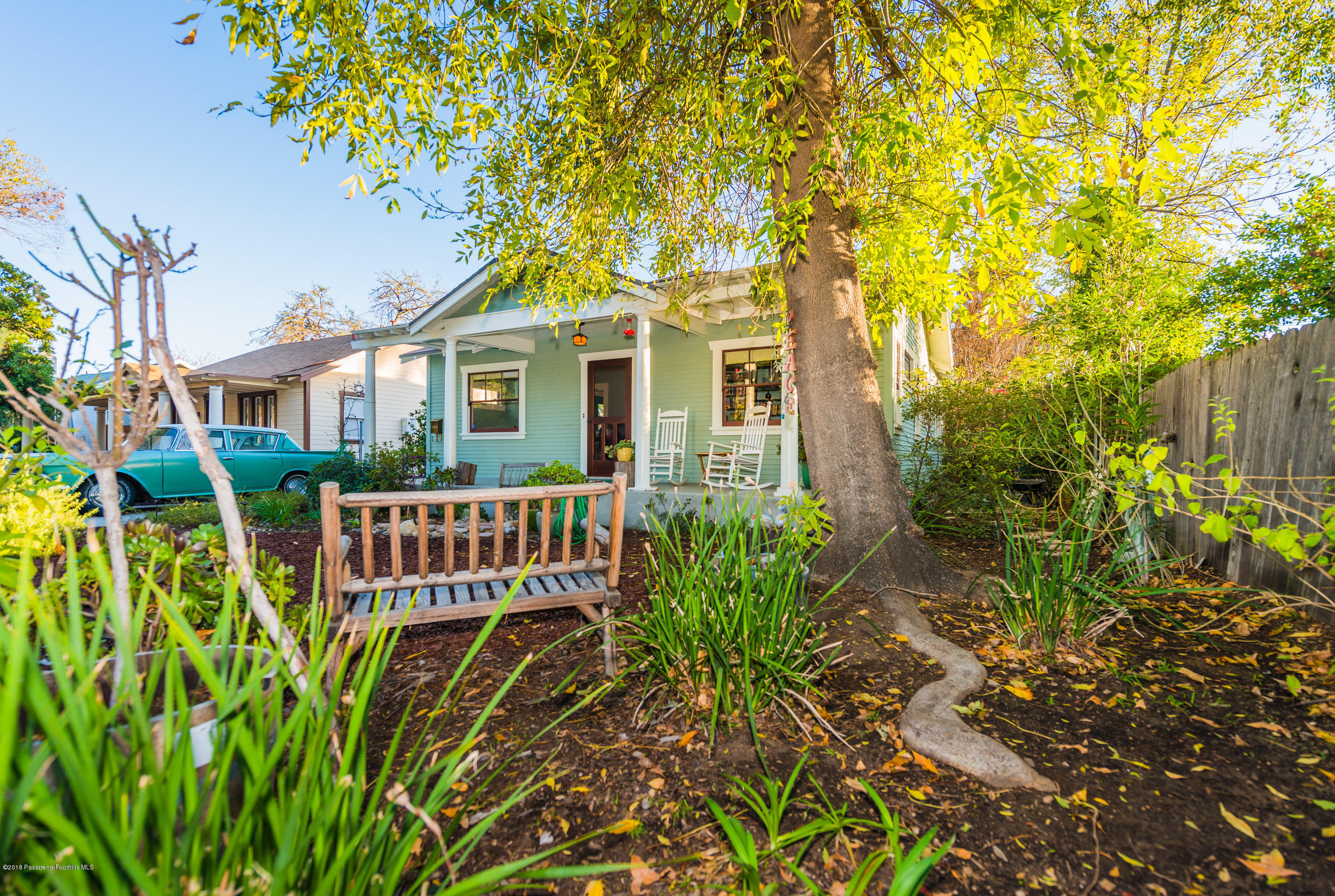 1430 Whitefield Road Pasadena, CA 91104 - Photo 3 of 39 RSU_4327