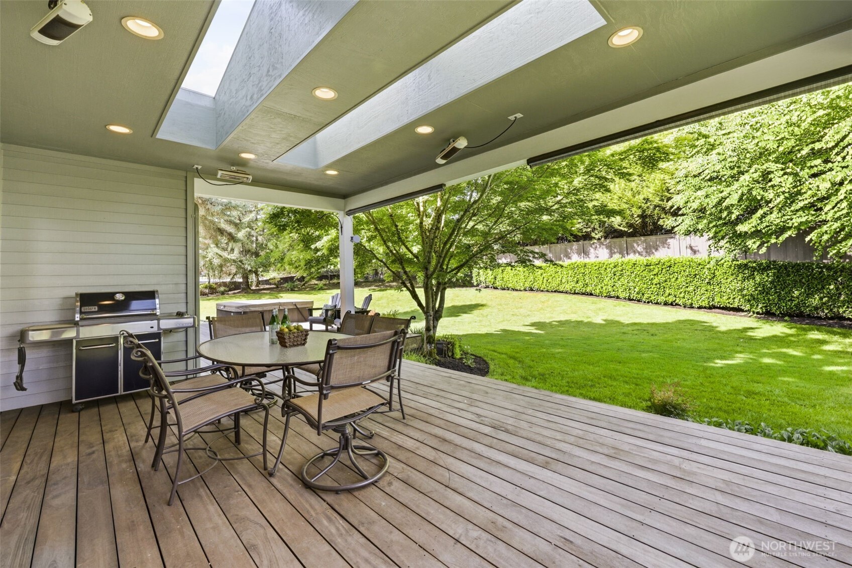 2401 Lyons Avenue Northeast Renton, WA 98059 - Photo 24 of 38