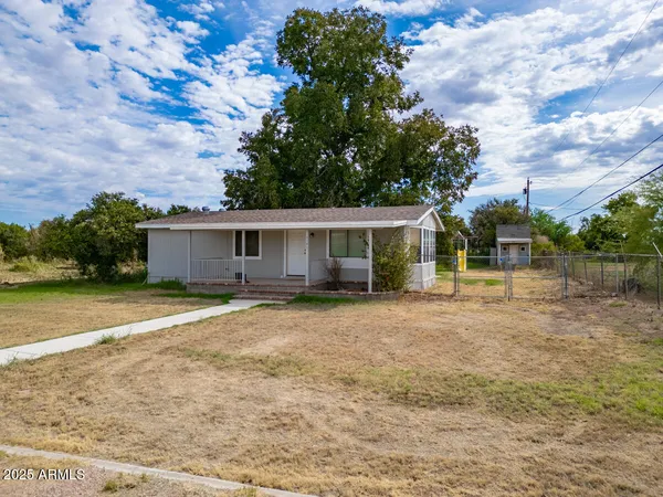 $5,200,000 | 3131 North Gilbert Road, Mesa, AZ 85203