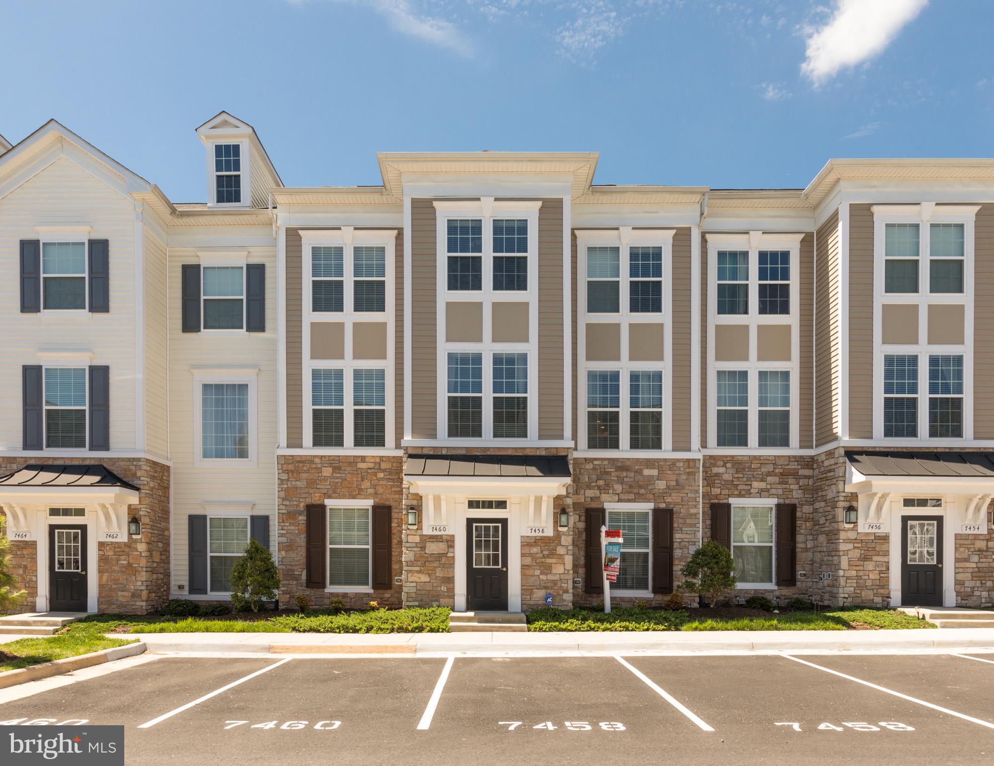 7458 Riding Meadow Way, Unit 32 Manassas, VA 20111 - Photo 1 of 34 Gallery Image 1