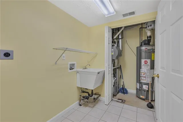 a view of a storage & utility room