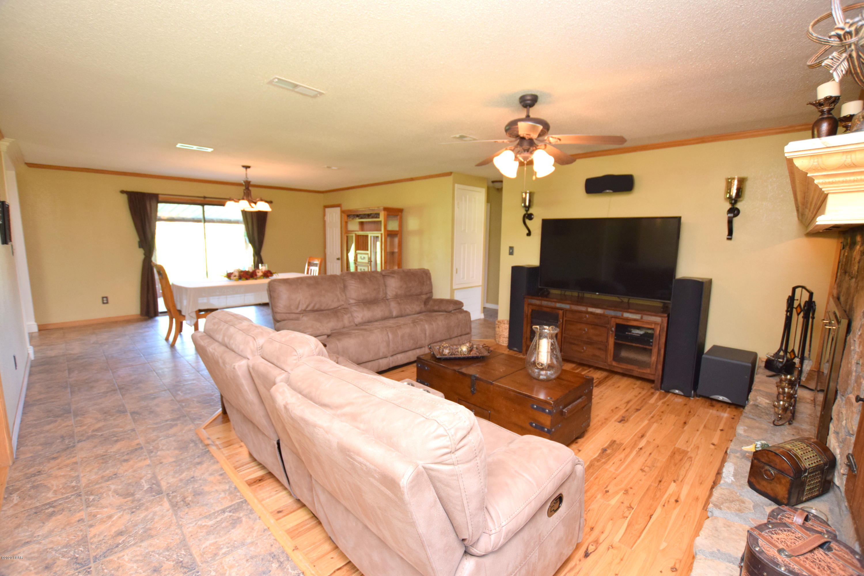 1134 Fears Road Cottondale, FL 32431 - Photo 2 of 29