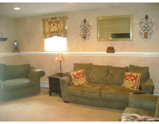 23 Inman Road Weymouth, MA 02188 - Photo 18 of 29