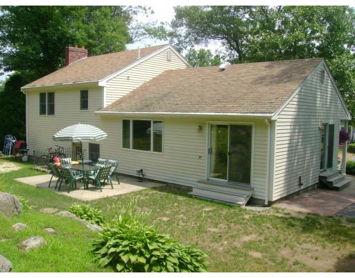 23 Inman Road Weymouth, MA 02188 - Photo 7 of 29