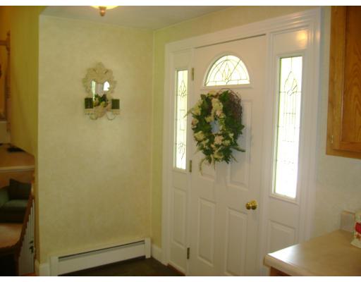 23 Inman Road Weymouth, MA 02188 - Photo 8 of 29